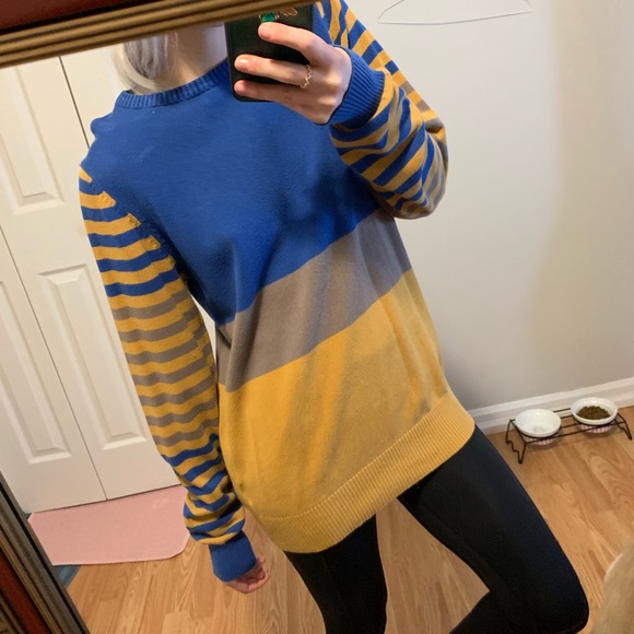 Striped sweater - Picture 2 of 4